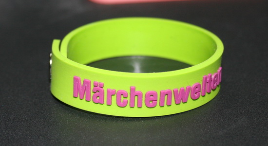       ,  ,       !             ,    .